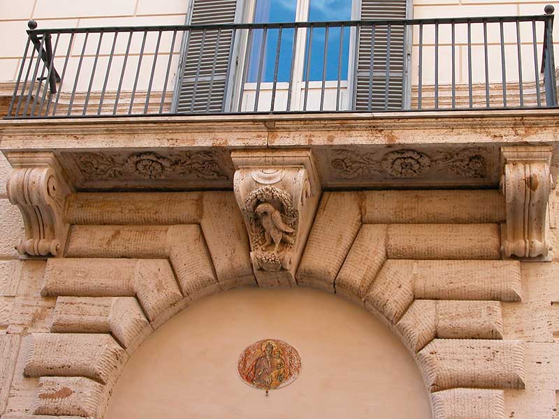 Piccoli Tesori nascosti a Roma: 3 - Palazzo Falconieri