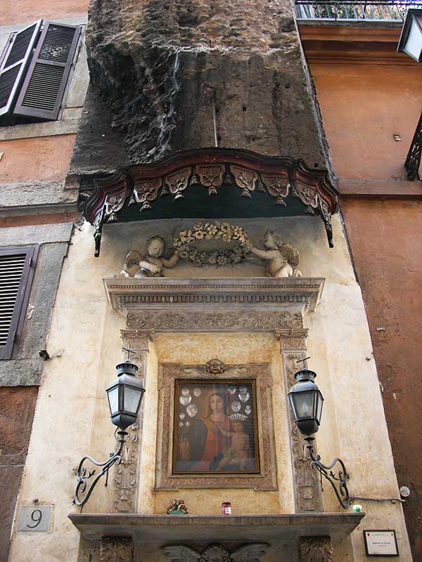 Piccoli Tesori nascosti a Roma: 70 - Via di Arco della Ciambella