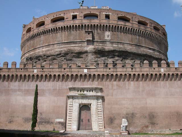 Castel Sant'Angelo: 10 - Porta laterale