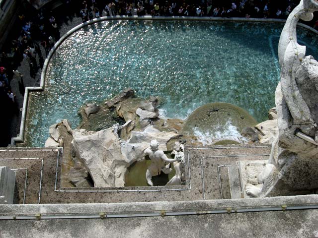 Fontana di Trevi: 15 - Veduta dall'alto