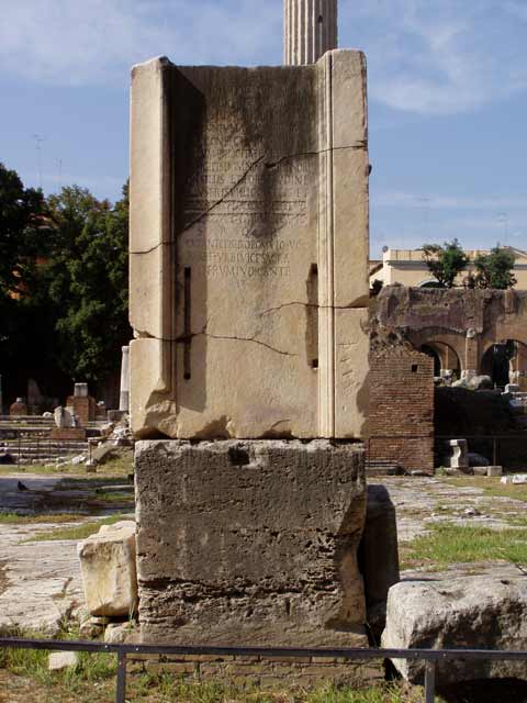 Monumenti onorari a Arcadio e ad Onorio