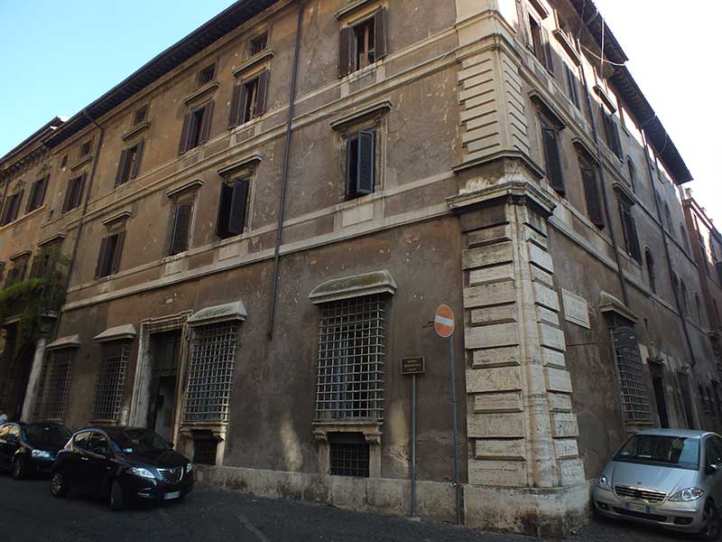 Via Giulia: 63 - Palazzo Donarelli