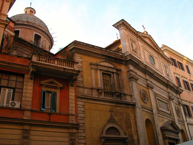 Passeggiate Romane - da Piazza Barberini al Colosseo: 52 - Chiesa di San Silvestro Papa