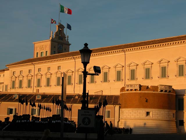 Passeggiate Romane - da Piazza Barberini al Colosseo: 48 - Palazzo del Quirinale