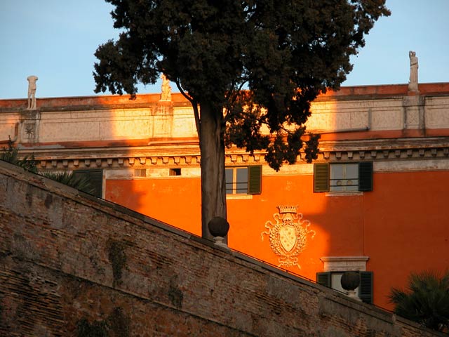 Passeggiate Romane - da Piazza Barberini al Colosseo: 61 - Villa Aldobrandini