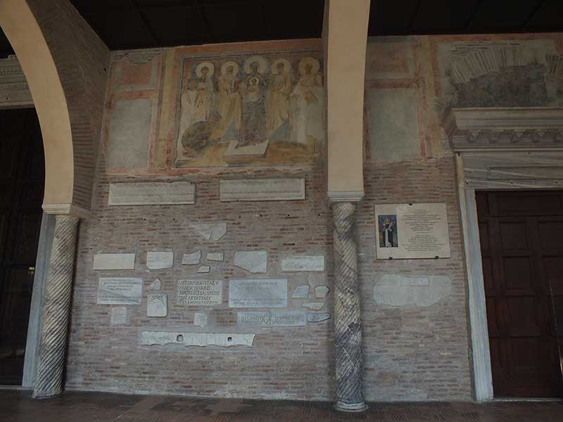Passeggiate Romane - da Porta Portese a Porta San Paolo: 61 - Chiesa di Santa Sabina